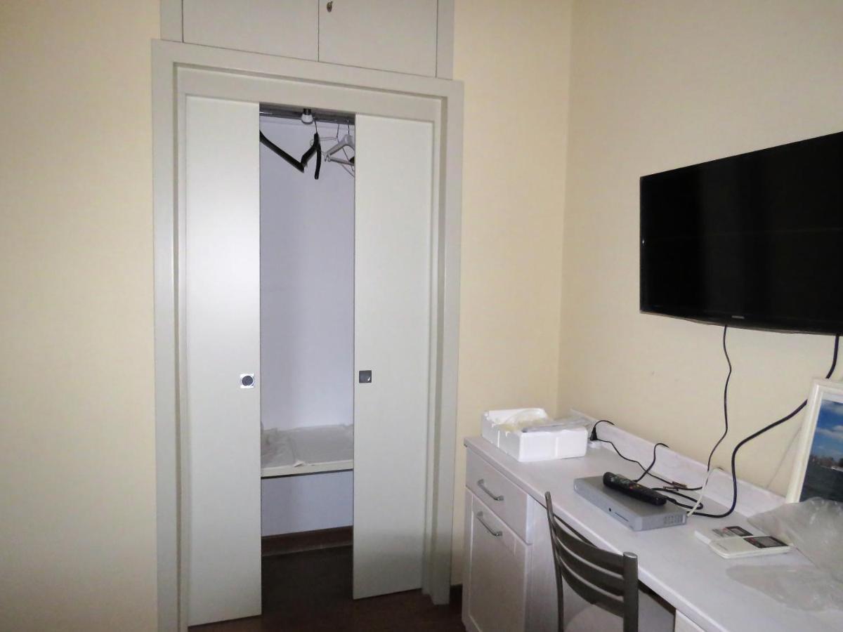 B&B Le Rose Del Tirreno Фалерна Экстерьер фото