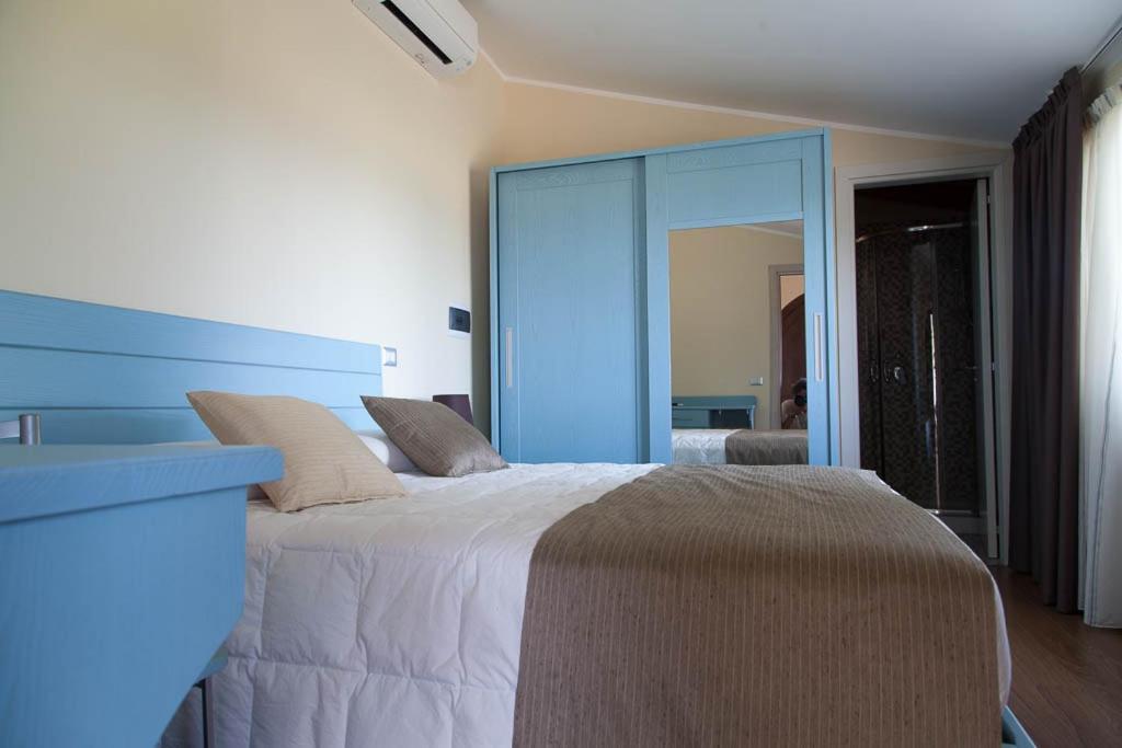 B&B Le Rose Del Tirreno Фалерна Экстерьер фото